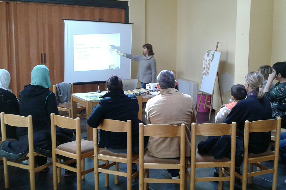 El Lluçanès se suma al programa Voluntariat per la Llengua amb 8 parelles lingüístiques